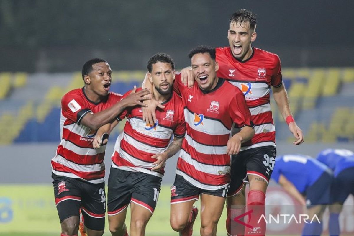 Semangat Berkobar: Madura United Siap Hadapi PSIS Semarang