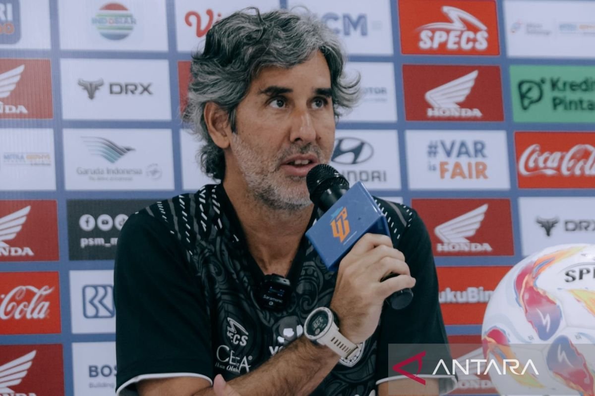 Meski Tinggalkan Bali United, Teco Cugurra Tetap Melanjutkan Karier di Indonesia