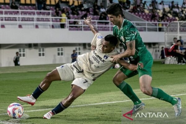 PSS Yakin Taklukkan Persija Meski Dua Pemain Andalan Absen